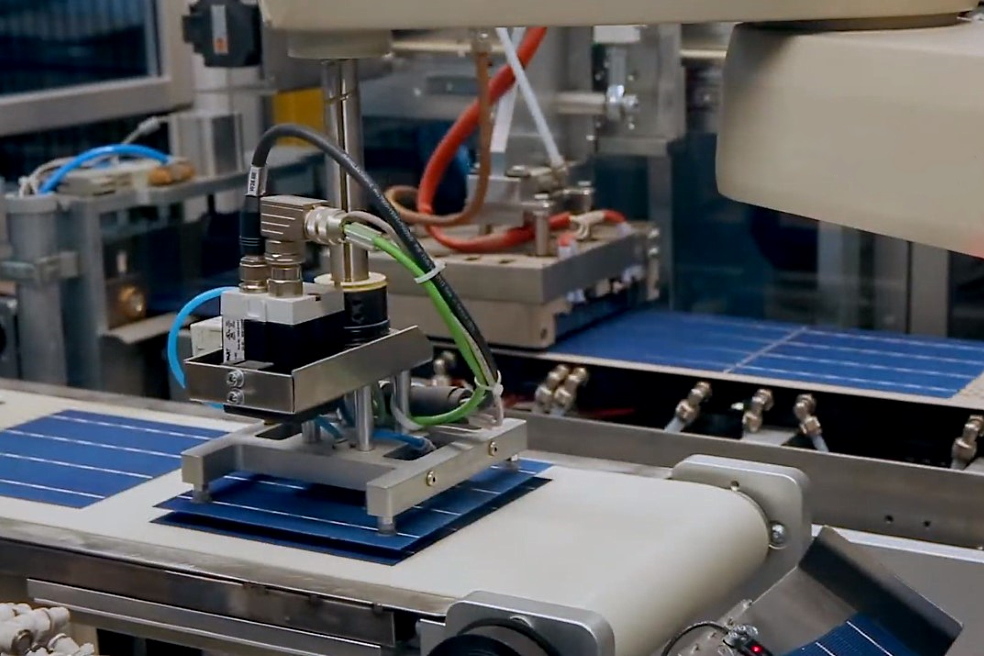 Инверторы для солнечных фотоэлектрических станций