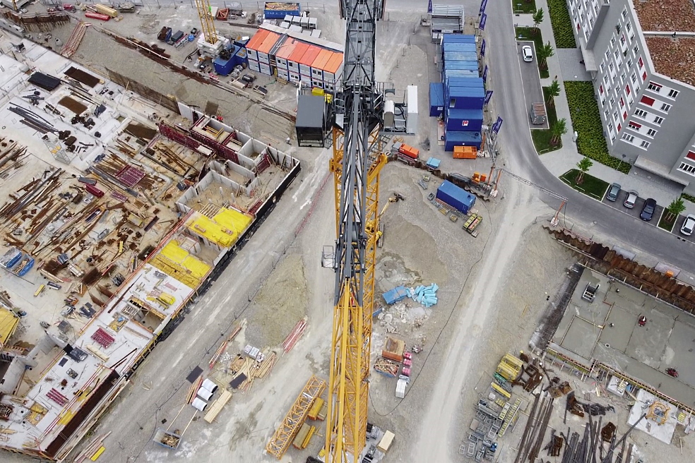 Проектное финансирование — это специализированное направление, требующее не только крупного капитала, но и сильной экспертной базы в виде специальных отделов для финансирования инвестиционных проектов