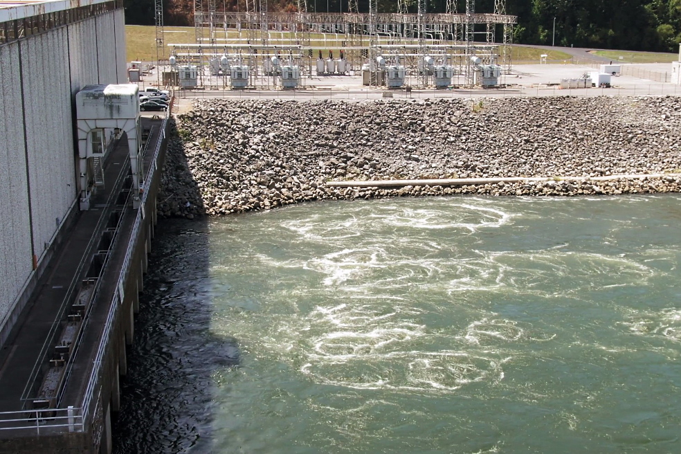 Канада сохраняет широкие возможности для инвестиций и развития гидроэнергетического сектора страны Канада сохраняет широкие возможности для инвестиций и развития гидроэнергетического сектора страны