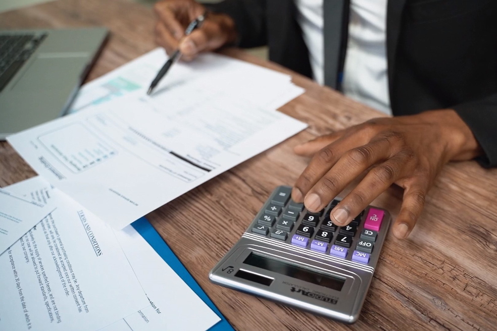 Испания предлагает широкий выбор инвестиционных компаний и фондов Испания предлагает широкий выбор инвестиционных компаний и фондов