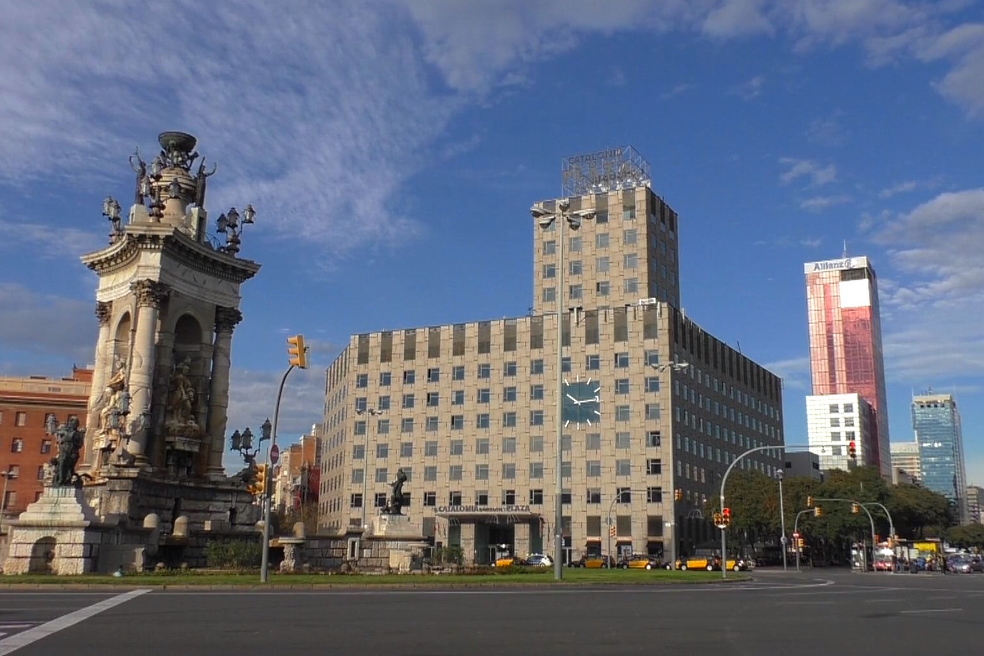 Институты коллективного инвестирования в Испании инвестируют свои активы в соответствии с определенными принципами Институты коллективного инвестирования в Испании инвестируют свои активы в соответствии с определенными принципами