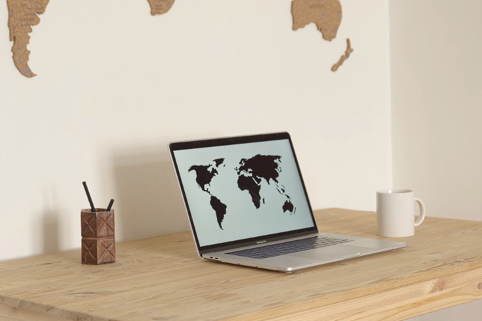 Участникам инвестиционного проекта важно тщательно проанализировать все альтернативы международного финансирования, а также установить преимущества и недостатки каждой из этих опций Участникам инвестиционного проекта важно тщательно проанализировать все альтернативы международного финансирования, а также установить преимущества и недостатки каждой из этих опций