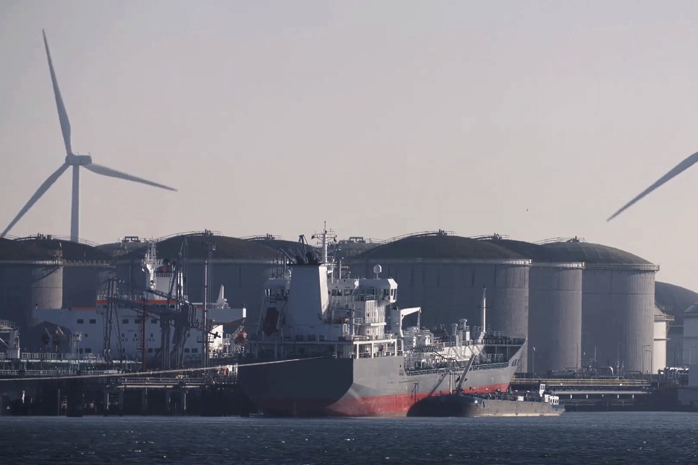 Финансовый риск связан со структурой источников финансирования инвестиционного проекта Финансовый риск связан со структурой источников финансирования инвестиционного проекта