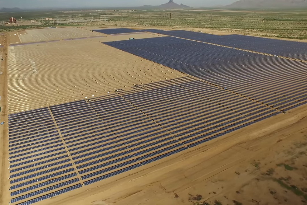 Фотоэлектростанции относятся к возобновляемым источникам энергии, ресурсы которых безграничны