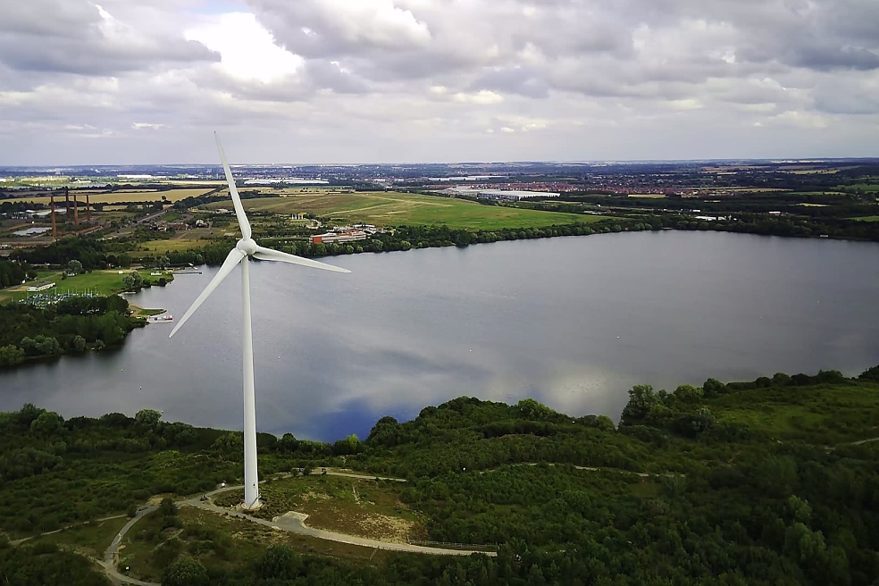 German investment in biomass, geothermal energy and other renewable energy sources German investment in biomass, geothermal energy and other renewable energy sources