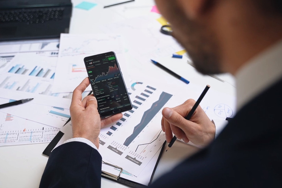 Development of a financial model for new investment and business projects Development of a financial model for new investment and business projects